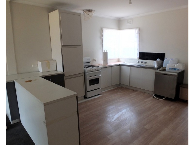 CA 5 62 High St, Elmhurst VIC 3469