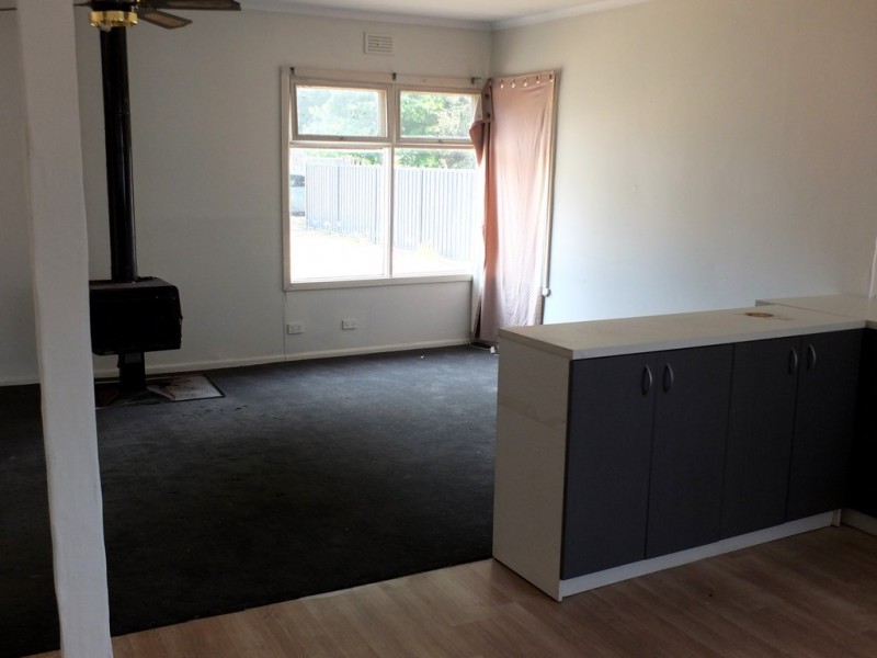 CA 5 62 High St, Elmhurst VIC 3469