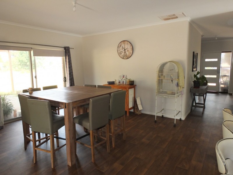 14 Summers St, Avoca VIC 3467