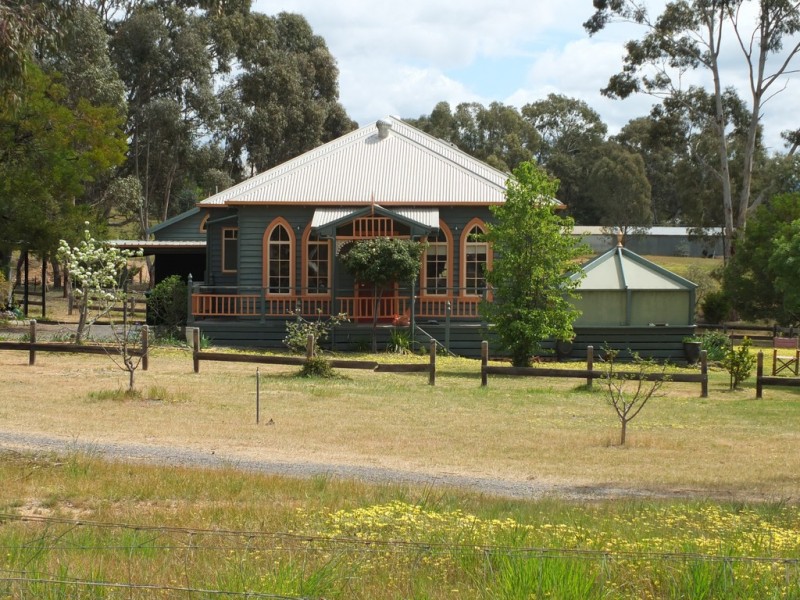 42 York Street, Avoca VIC 3467