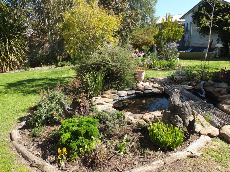 29 Faraday St, Avoca VIC 3467