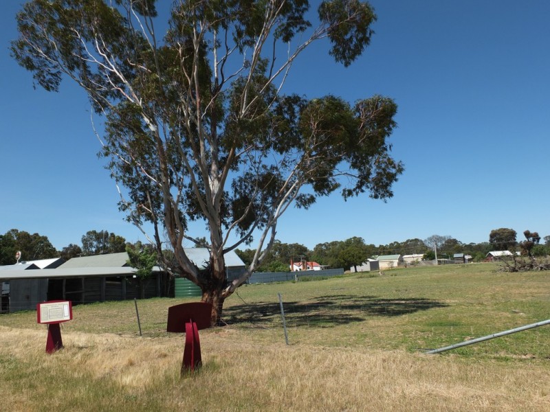 CA 13 to 20 cnr  Hummfray,Wood,Church Streets, Moonambel VIC 3478