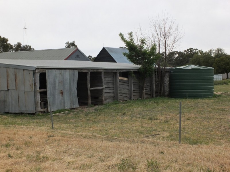 CA 13 to 20 cnr  Hummfray,Wood,Church Streets, Moonambel VIC 3478