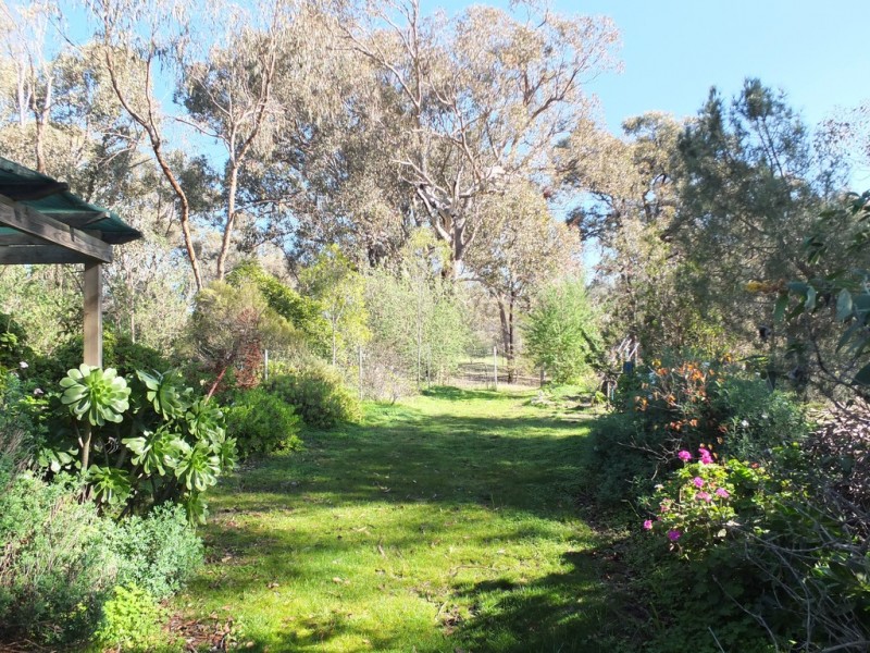 5598 Stawell-Avoca Road, Moonambel VIC 3478