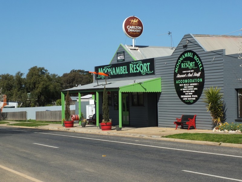 156 Stawell-Avoca Road, Moonambel VIC 3478