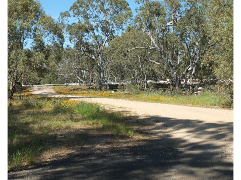 8 Riverbend Road, Natte Yallock VIC 3465