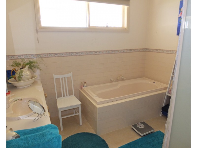 8 Riverbend Road, Natte Yallock VIC 3465