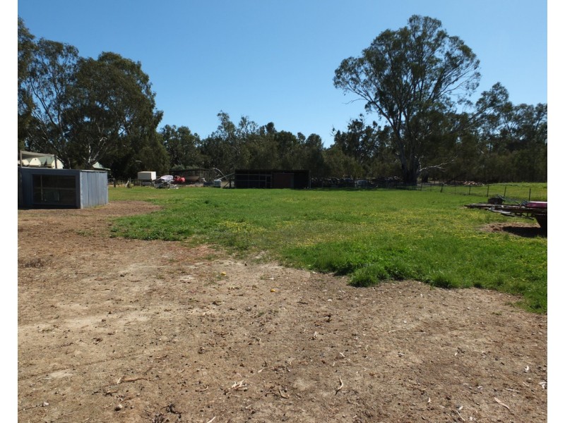 8 Riverbend Road, Natte Yallock VIC 3465