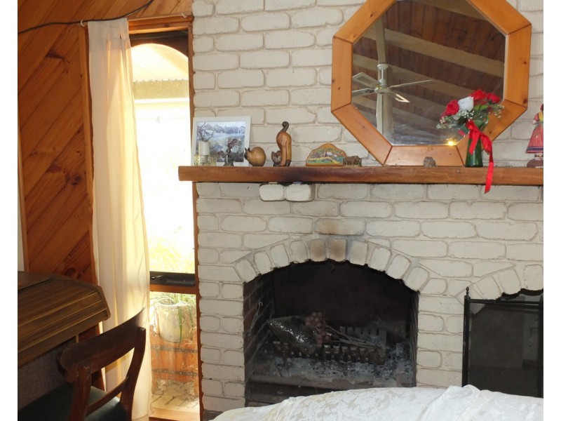 5598 Stawell-Avoca Road,, Moonambel VIC 3478