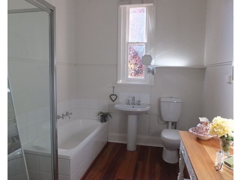 22 Bridport Street, Avoca VIC 3467