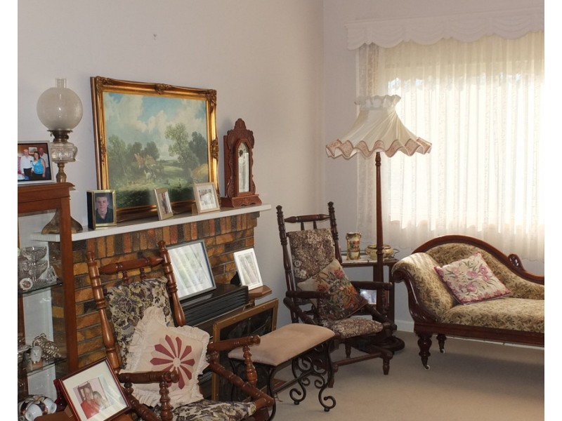 11 Thomson St, Lexton VIC 3352