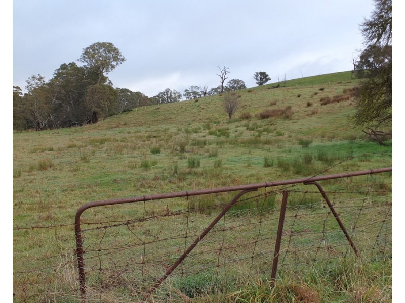 CA1A and CA164 McDonalds Road,, Amphitheatre VIC 3468