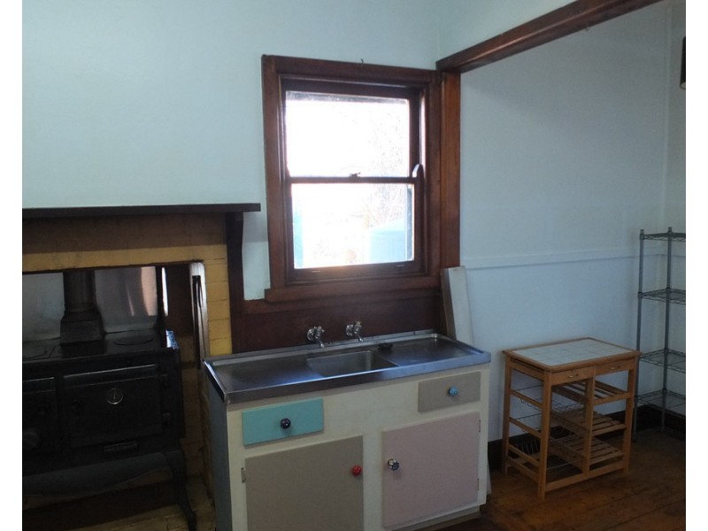 151 High Street, Avoca VIC 3467