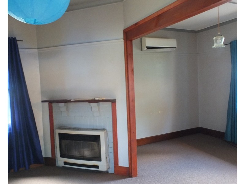 151 High Street, Avoca VIC 3467