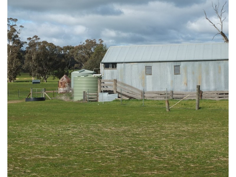 102 Apple Jack Road, Dunolly VIC 3472