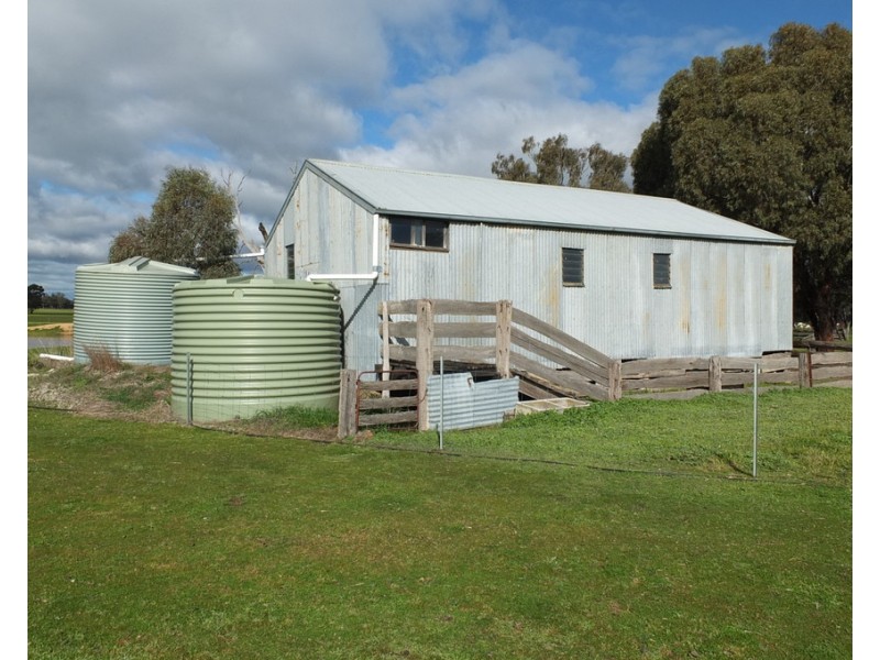 102 Apple Jack Road, Dunolly VIC 3472
