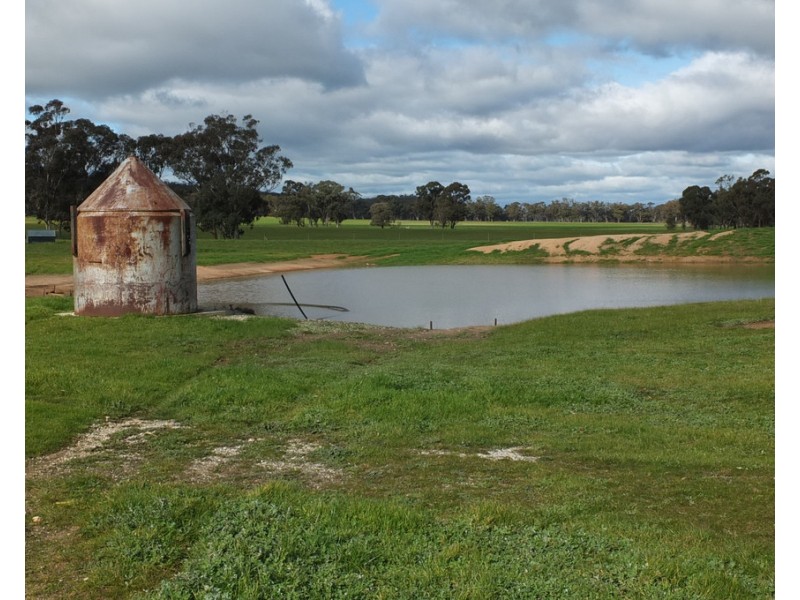 102 Apple Jack Road, Dunolly VIC 3472