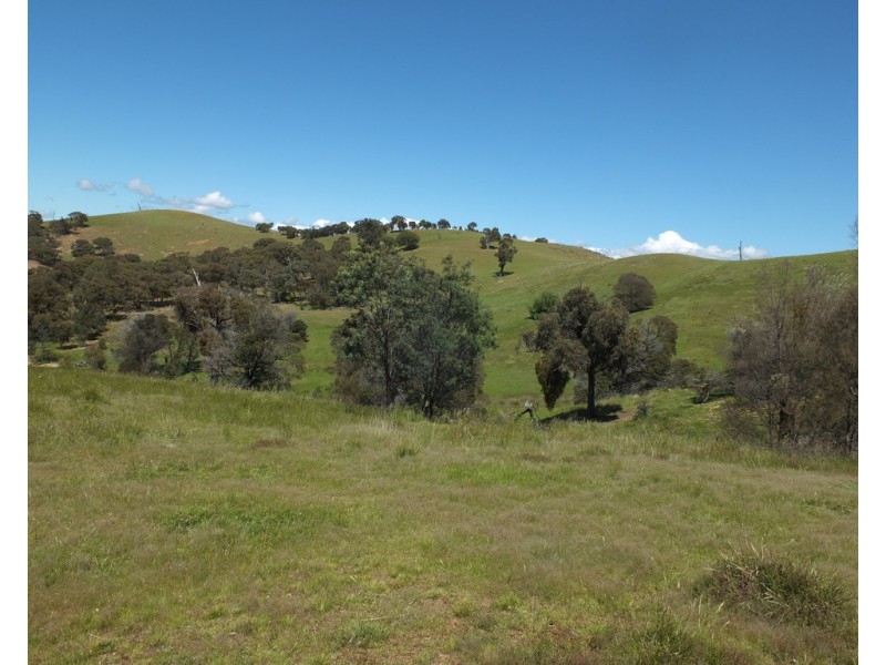 Lots 13D and 14D Rivetts Road, Amphitheatre VIC 3468