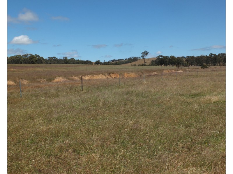 CA27 and CA48C Three Chain Rd,, Natte Yallock VIC 3465