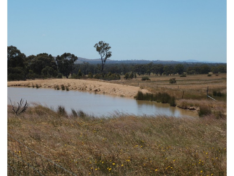 CA27 and CA48C Three Chain Rd,, Natte Yallock VIC 3465