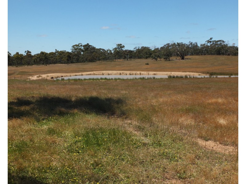 CA27 and CA48C Three Chain Rd,, Natte Yallock VIC 3465