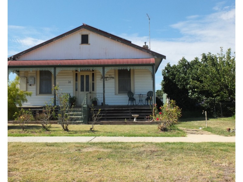 24 North St, Avoca VIC 3467