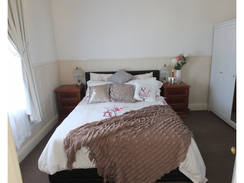 24 North St, Avoca VIC 3467