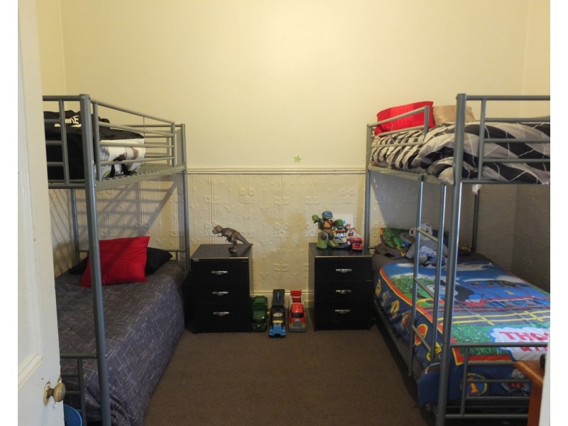 24 North St, Avoca VIC 3467