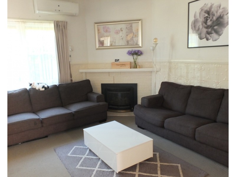 24 North St, Avoca VIC 3467