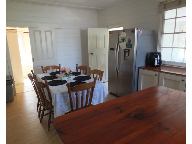 24 North St, Avoca VIC 3467