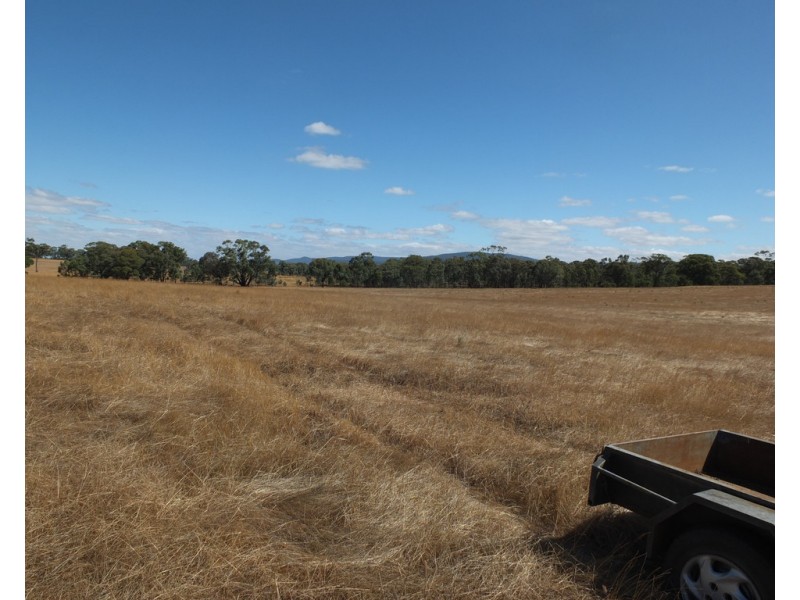 C42C106105106B Long Gully Road, Natte Yallock VIC 3465