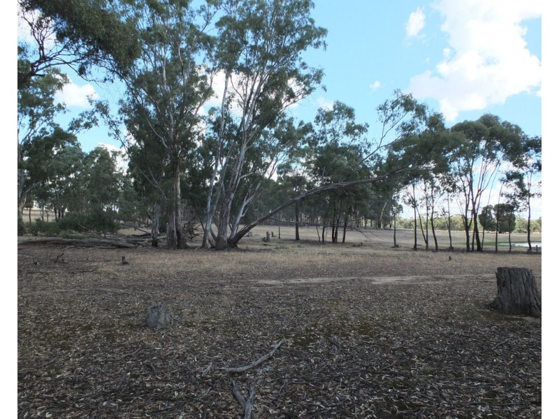 Lot 1TP8559220 Box Flat Track, Lamplough VIC 3352