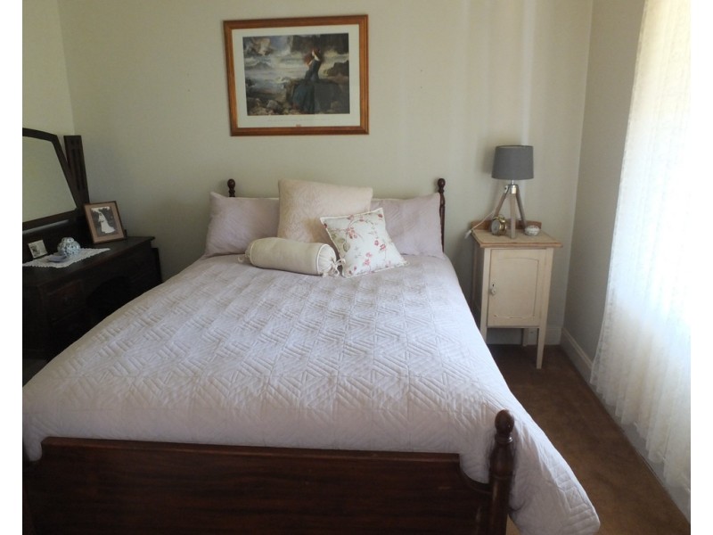 17 Faraday Street, Avoca VIC 3467