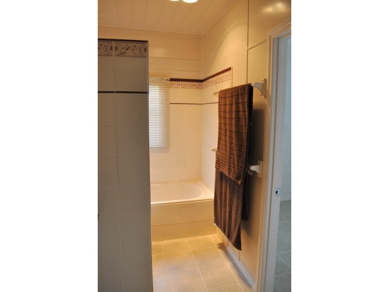 24 North Street, Avoca VIC 3467