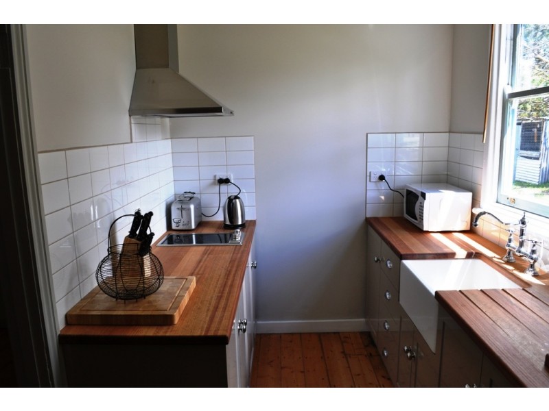 211 High Street, Avoca VIC 3467