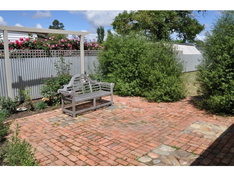 211 High Street, Avoca VIC 3467