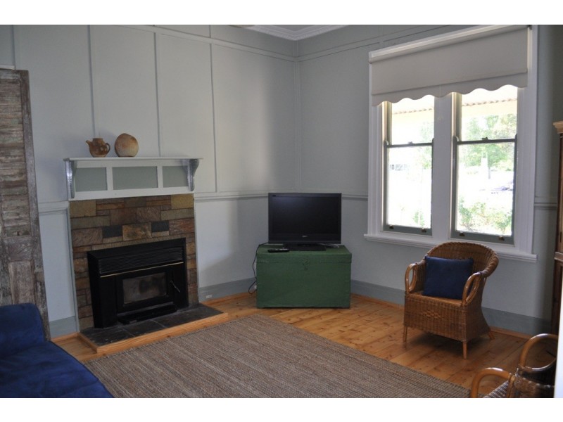 211 High Street, Avoca VIC 3467