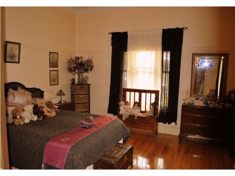 15 Faraday Street, Avoca VIC 3467