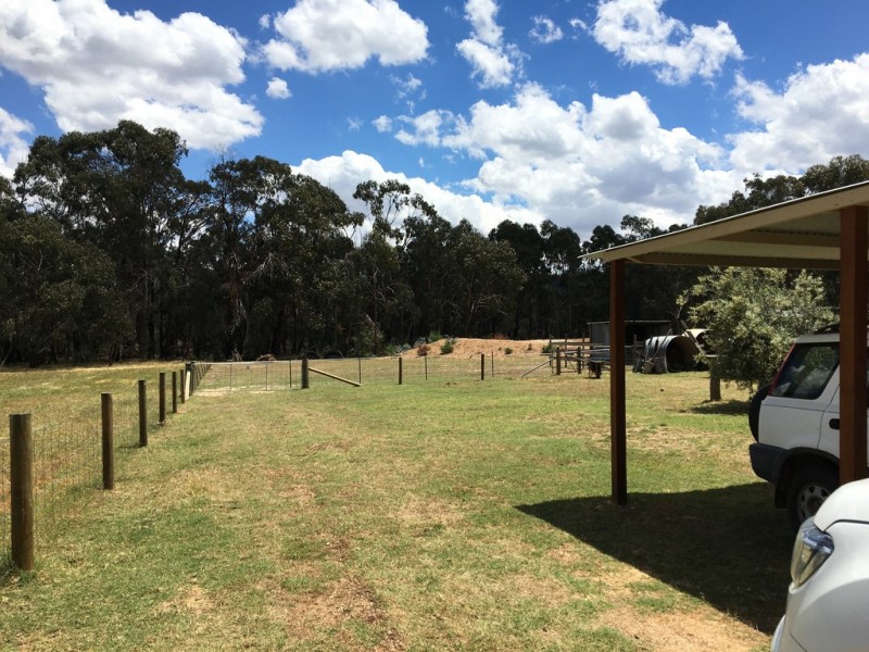 91 Greens Lane, Moonambel VIC 3478