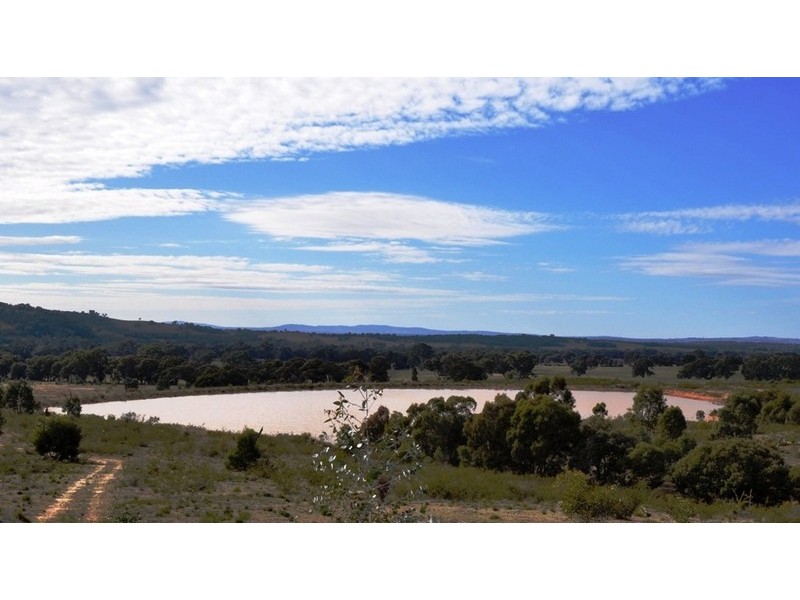 136 Black Mares Lane, Moonambel VIC 3478