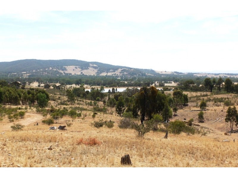 136 Black Mares Lane, Moonambel VIC 3478