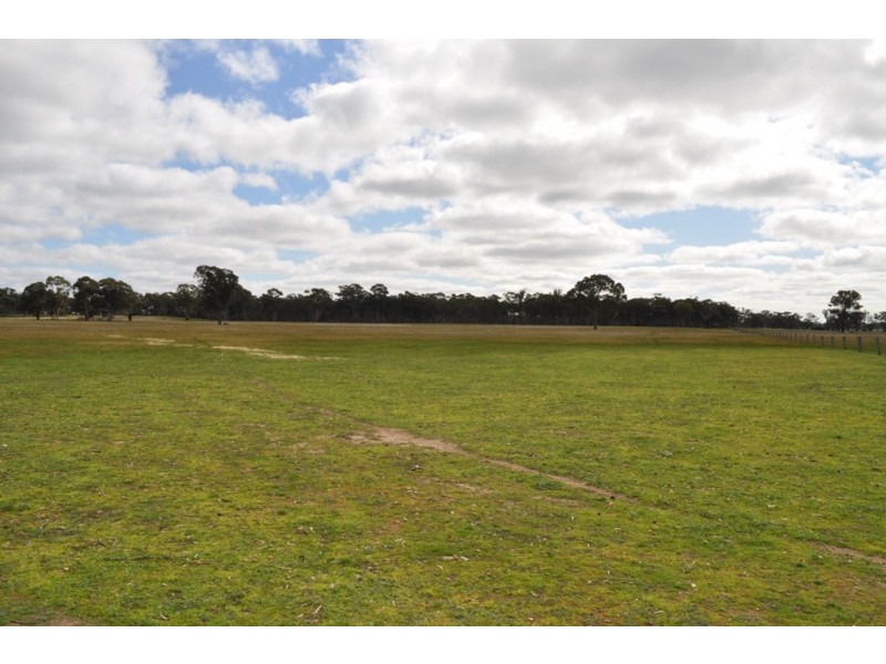 21 – 52 Dawsons Road, Avoca VIC 3467