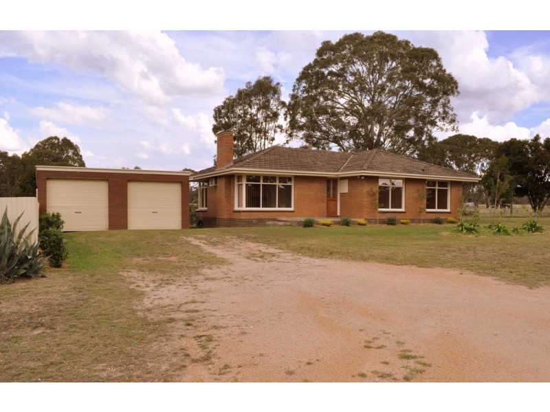 59 Clapperton Street, Lexton VIC 3352