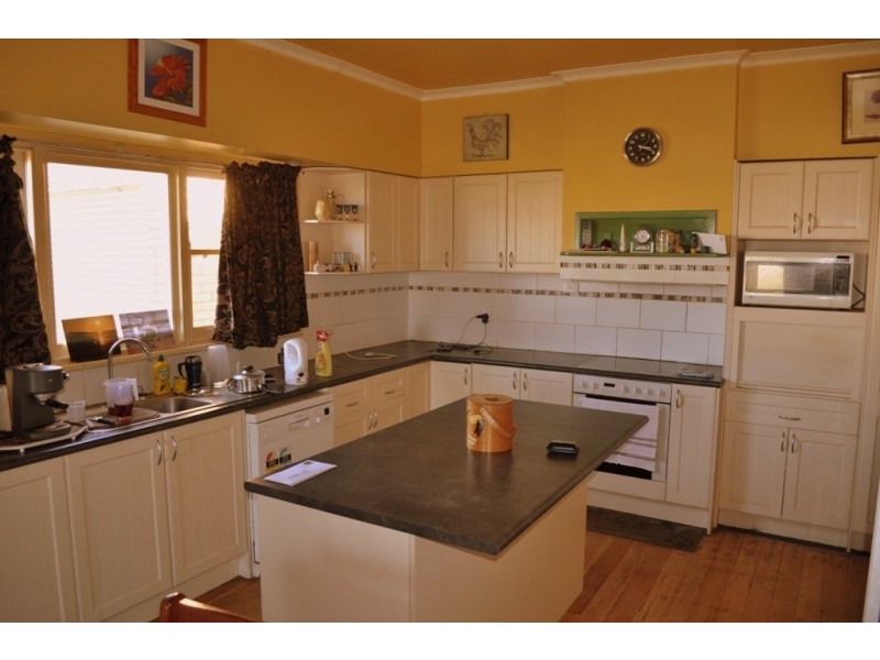 57 Freemans Road, Mount Cole Creek VIC 3377