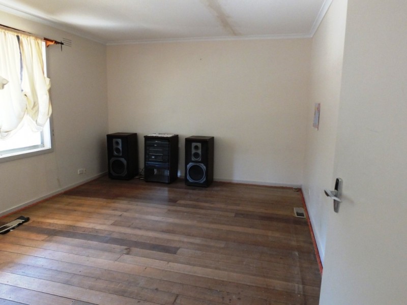 38 Boyce Street, Avoca VIC 3467