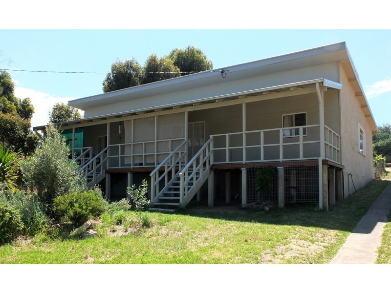 26 Mountain View Street, Avoca VIC 3467