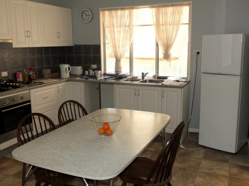 26 Mountain View Street, Avoca VIC 3467