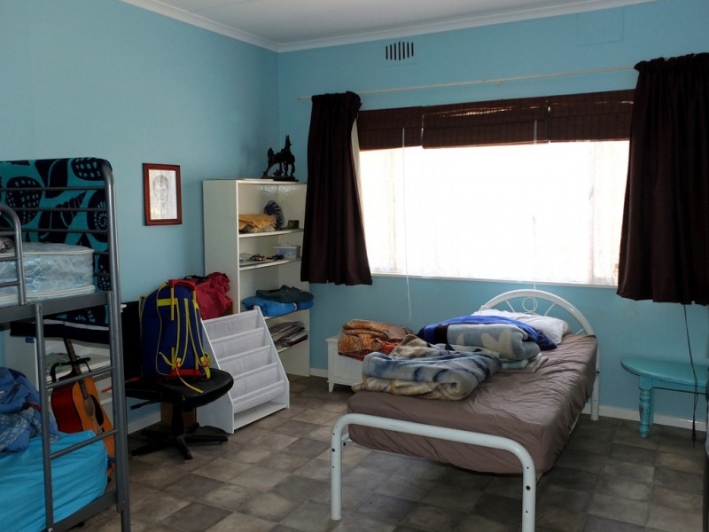 26 Mountain View Street, Avoca VIC 3467