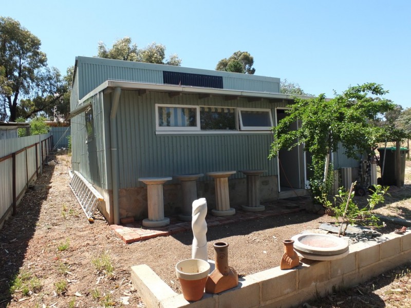 26 Mountain View Street, Avoca VIC 3467