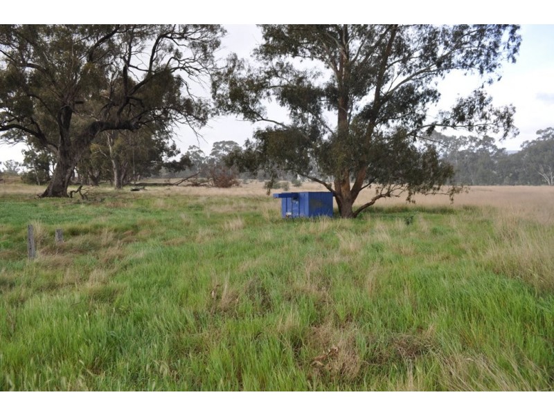 Cnr Navarre Frenchmans Rd and Navarre Barkly Rd, Barkly VIC 3384